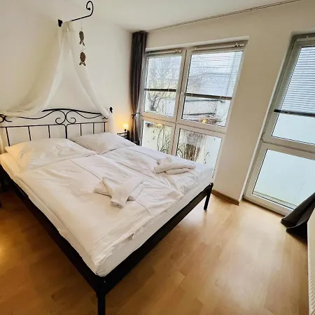 Apartment Wintergarten-maisonette, Warnemuende Rostock