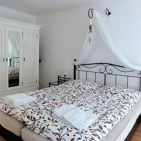 Wintergarten-maisonette, Warnemuende Rostock